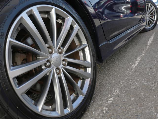 インプレッサスポーツ ２．０ｉ－Ｓ　電動ハーフレザーシート・クルーズコントロール・ローダウン・純正１７インチアルミ・ＥＴＣ・オートＡ／Ｃ・ＨＤＤナビ・フルセグ・ＵＳＢ入力・キーレス・ＨＩＤヘッドライト・パドルシフト（23枚目）