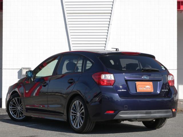 インプレッサスポーツ ２．０ｉ－Ｓ　電動ハーフレザーシート・クルーズコントロール・ローダウン・純正１７インチアルミ・ＥＴＣ・オートＡ／Ｃ・ＨＤＤナビ・フルセグ・ＵＳＢ入力・キーレス・ＨＩＤヘッドライト・パドルシフト（30枚目）