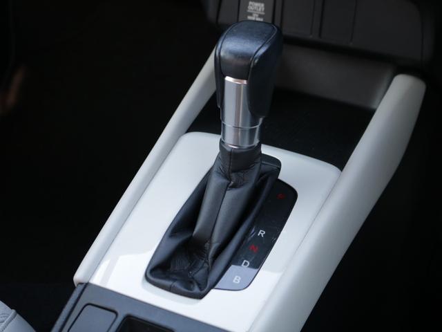 フィット e:HEVホーム ホンダセンシング・グレー半革シート・Bluetooth接続・バックカメラ・スマートキー・追従クルーズコントロール・ドライブレコーダー・メモリナビ・フルセグ・ETC・LEDヘッドライト・プッシュスタート(41枚目)