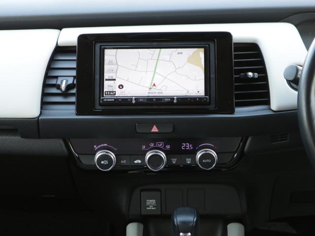 フィット e:HEVホーム ホンダセンシング・グレー半革シート・Bluetooth接続・バックカメラ・スマートキー・追従クルーズコントロール・ドライブレコーダー・メモリナビ・フルセグ・ETC・LEDヘッドライト・プッシュスタート(42枚目)