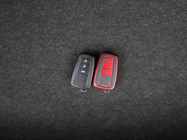 �X�}�[�g�L�[�������I�J�o���̒����献��T����Ԃ��Ȃ������ɊJ�ł��܂��I���肪�ו��ōǂ����Ă��鎞��J�̂Ƃ��ȂǕ֗��ł��ˁI