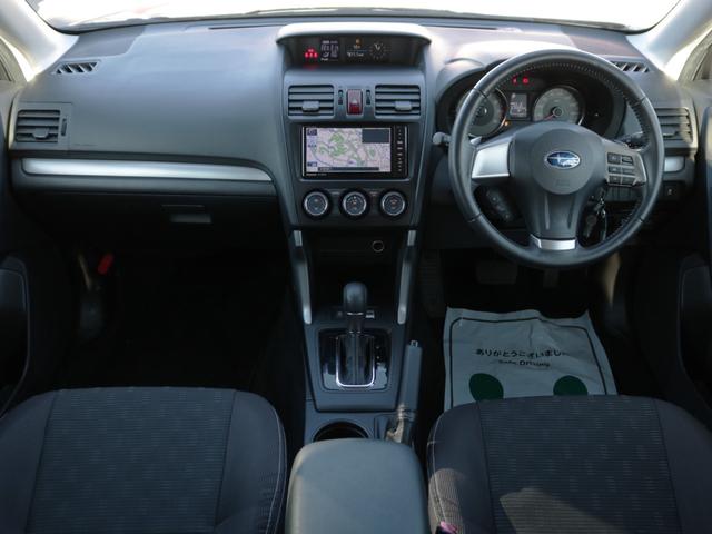 フォレスター ２．０ｉ－Ｌ　アイサイト　バックカメラ・ルーフキャリア・追従クルーズコントロール・レーンキープＡ・キーレス・ＥＴＣ・オートＡ／Ｃ・フルセグ・パドルシフト・ＨＩＤライト・純正１７インチホイール・ドアバイザー・ウィンカーミラー（4枚目）