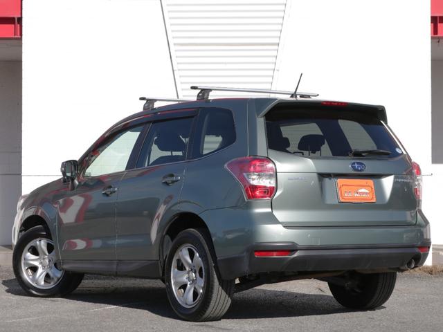 フォレスター ２．０ｉ－Ｌ　アイサイト　バックカメラ・ルーフキャリア・追従クルーズコントロール・レーンキープＡ・キーレス・ＥＴＣ・オートＡ／Ｃ・フルセグ・パドルシフト・ＨＩＤライト・純正１７インチホイール・ドアバイザー・ウィンカーミラー（29枚目）