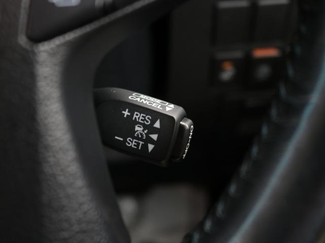 アルファード ３．５ロイヤルラウンジＳＰ　４人パーティション・２４インチリヤエンターテイメント・電動ベージュ革シート・シートヒータ＆エアシート・全方囲カメラ・Ｂｌｕｅｔｏｏｔｈ接続・追従クルコン・ドラレコ・ＪＢＬサウンド・ＬＥＤヘッド（16枚目）