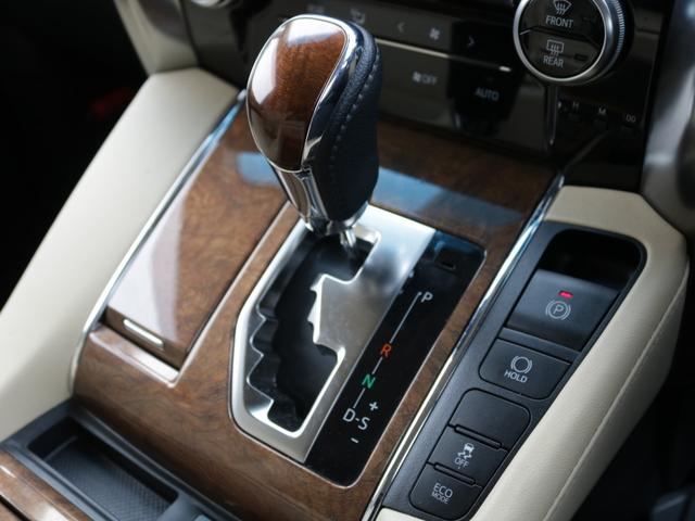 アルファード ３．５ロイヤルラウンジＳＰ　４人パーティション・２４インチリヤエンターテイメント・電動ベージュ革シート・シートヒータ＆エアシート・全方囲カメラ・Ｂｌｕｅｔｏｏｔｈ接続・追従クルコン・ドラレコ・ＪＢＬサウンド・ＬＥＤヘッド（69枚目）