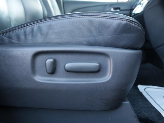 �p���[�V�[�g���t���Ă��܂��̂Ŗ��i�K�ł��D�݂̃|�W�V�����ɃZ�b�g�ł��܂��B�ׂ��������d�l�̃V�[�g�|�W�V�����֐ݒ肵�Ă���������