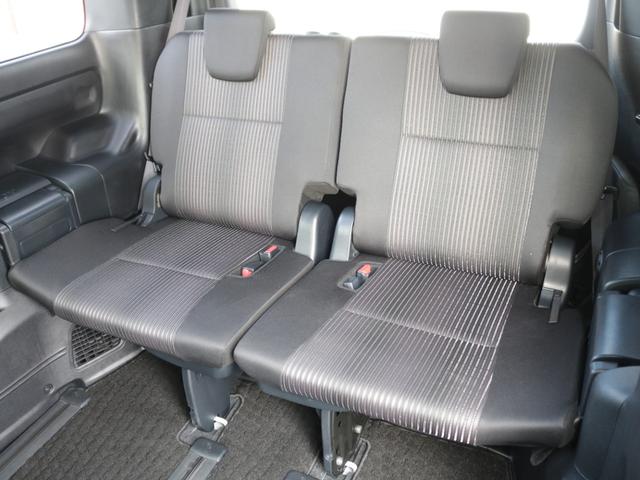 ヴォクシー ＺＳ　後期型・両側電動スライドドア・トヨタセーフティセンス・Ｂｌｕｅｔｏｏｔｈ接続・バックカメラ・スマートキー・ドライブレコーダー・ＳＤナビ・クルーズコントロール・ＥＴＣ・ＬＥＤヘッドライト・純正１６アルミ（10枚目）