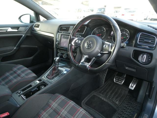 ゴルフGTI ベースグレード ADV1 19インチホイール・FブレーキGT6キャリパー・RブレーキGT4キャリパー・iSWEEPサスペンションシステム車高調・ECSキャンセラー・ETC・Bluetoothオーディオ(32枚目)