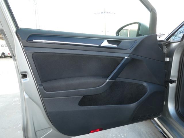 ゴルフGTI ベースグレード ADV1 19インチホイール・FブレーキGT6キャリパー・RブレーキGT4キャリパー・iSWEEPサスペンションシステム車高調・ECSキャンセラー・ETC・Bluetoothオーディオ(37枚目)