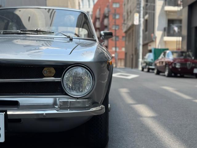 ジュリア 1972モデル/GT1300Jr/フラットノーズ/5MT/左ハンドル/ウェーバーツインキャブ/弊社並行輸入車両(11枚目)