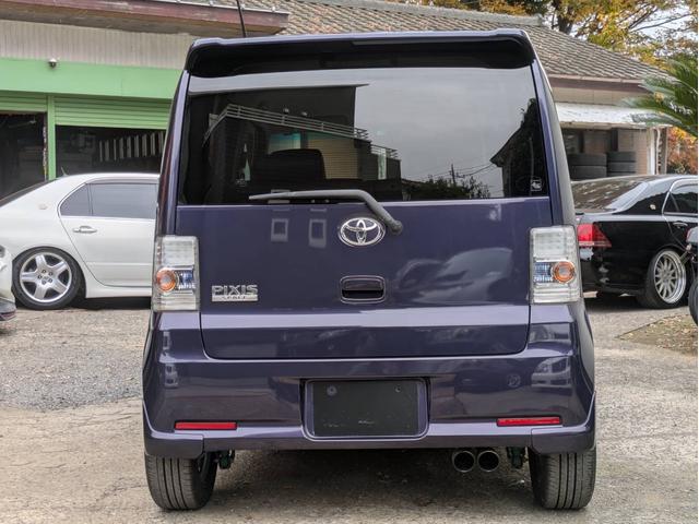 ピクシススペース カスタム RS 全席パワーウインドウ 電動格納ミラー スマートキー HID ETC 社外ナビ Bluetooth フルセグTV バックカメラ 社外フリップダウンモニター シートカバー 車高調 マフラー 社外15AW(7枚目)