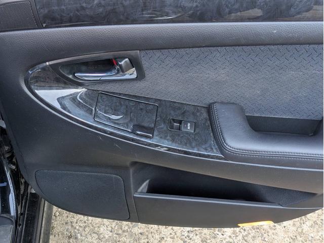 クラウン アスリート 60thスペシャルエディション 全席パワーウインドウ 電動格納ミラー スマートキー HID ETC 純正HDDナビ バックカメラ オートクルーズ ダウンサス 社外18AW(55枚目)