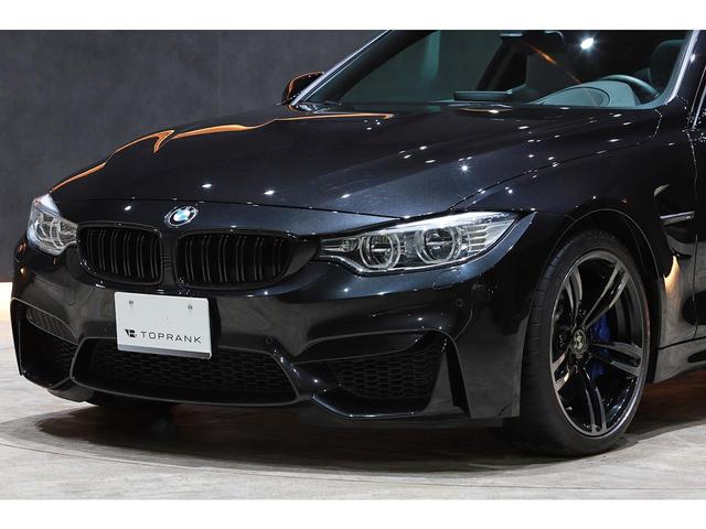 M4クーペ 6速MT 左ハンドル シルバーストーンレザー OP19インチAW カーボンインテリアトリム カーボントランクスポイラー 整備記録有り(22枚目)