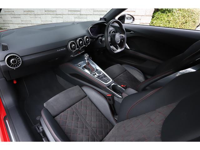 TTクーペ Sラインコンペティション ブラックスタイリングPKG SラインPKG コンフォートPKG マトリクスLEDヘッドライト RSリヤスポイラー ワンオーナー(41枚目)