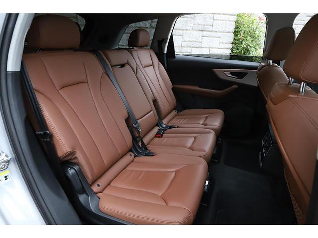Q7 55TFSIクワトロ 7シーターPKG プレミアムPKG ブラウン革 パノラマサンルーフ OP21インチAW パワークロージングドア レーザーライト(44枚目)