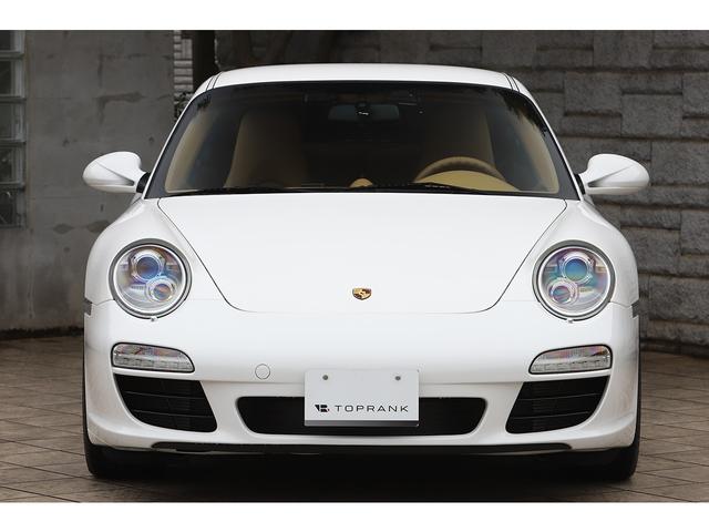 ９１１ ９１１カレラ　ＰＤＫ　スポーツクロノＰＫＧ　後期　ベージュインテリア　ＰＡＳＭ　ダイナミックコーナリングライト　ｉＰＥマフラー　ＢＯＳＥサウンド　２０１１年モデル（6枚目）