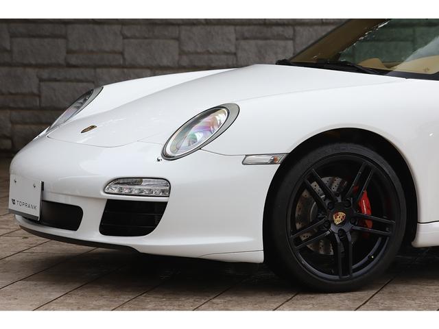 ９１１ ９１１カレラ　ＰＤＫ　スポーツクロノＰＫＧ　後期　ベージュインテリア　ＰＡＳＭ　ダイナミックコーナリングライト　ｉＰＥマフラー　ＢＯＳＥサウンド　２０１１年モデル（26枚目）