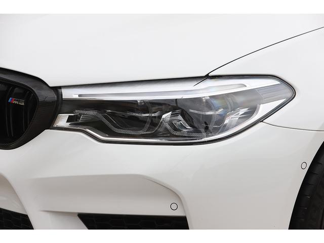 M5 M5 コンフォートPKG 3Dデザインカーボンエアロ カーボンルーフ 純正20インチAW ダークカーボンアルミインテリアトリム harman/kardon(27枚目)