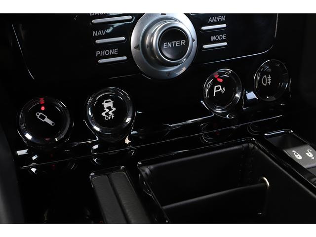 V12ヴァンテージ S スポーツシフトIII エクステリアカーボンパック Qスペシャルペイント カーボンバケットシート ディーラー車 左ハンドル(46枚目)