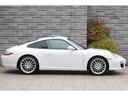 ９１１カレラ　ＰＤＫ　スポーツクロノＰＫＧ　スポーツエグゾースト　サンルーフ　ＰＡＳＭ　ダイナミックコーナリングライト　ＯＰ１９インチＡＷ　後期モデル(6枚目)