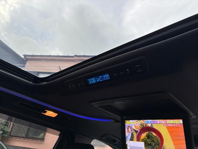 ヴェルファイア ２．５Ｚ　Ａエディション　ゴールデンアイズ　サンルーフ　後席モニター　両側Ｐスライド　Ｐバックドア（16枚目）