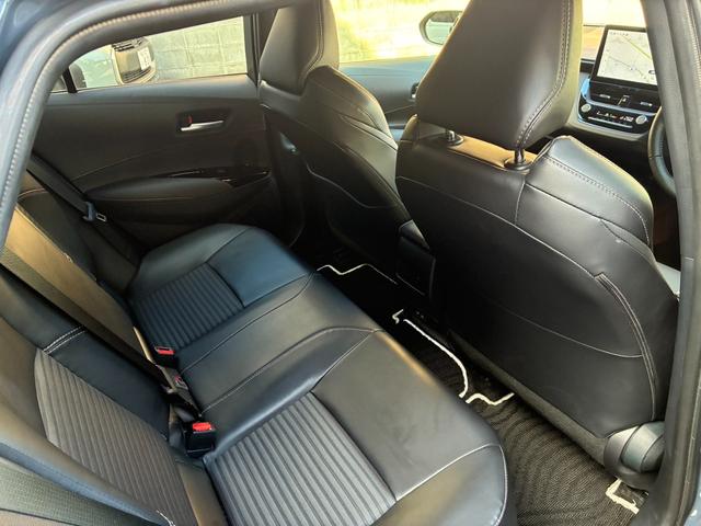 カローラツーリング ハイブリッド ダブルバイビー 後期型/ETC 2.0/10.5インチDAナビ/DTV/純正前後ドラレコ/ハーフレザー/シートヒーター・ステアヒーター/デジタルキー(21枚目)