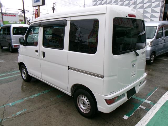 ハイゼットカーゴ DX SAIII バックカメラ スマートアシスト キーレス パワーウィンドー エアコン 両側スライドドア パワーステアリング 運転席・助手席エアバッグ オーバーヘッドシェルフ I-STOP(18枚目)