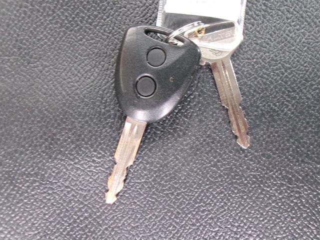 ハイゼットカーゴ DX SAIII バックカメラ スマートアシスト キーレス パワーウィンドー エアコン 両側スライドドア パワーステアリング 運転席・助手席エアバッグ オーバーヘッドシェルフ I-STOP(52枚目)