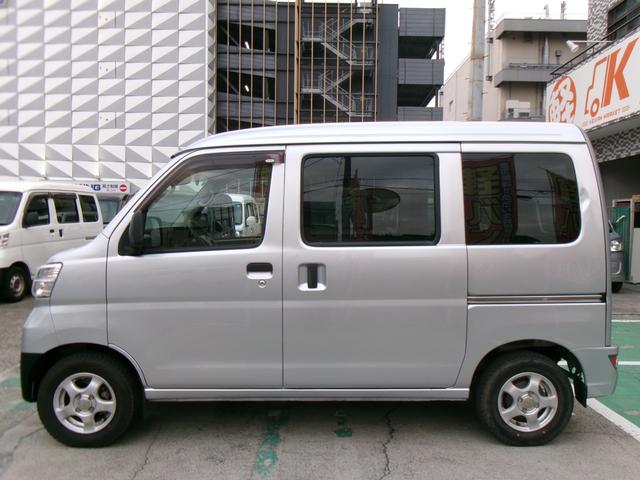 ハイゼットカーゴ ＤＸ　ＳＡＩＩＩ　ＥＴＣ　キーレス　スマートアシストＩＩＩ　オートハイビーム　ＬＥＤヘッドライト　フォグライト　Ｉ－ＳＴＯＰ　パワステ　パワーウィンドウ　ラジオ　ドアバイザー（19枚目）