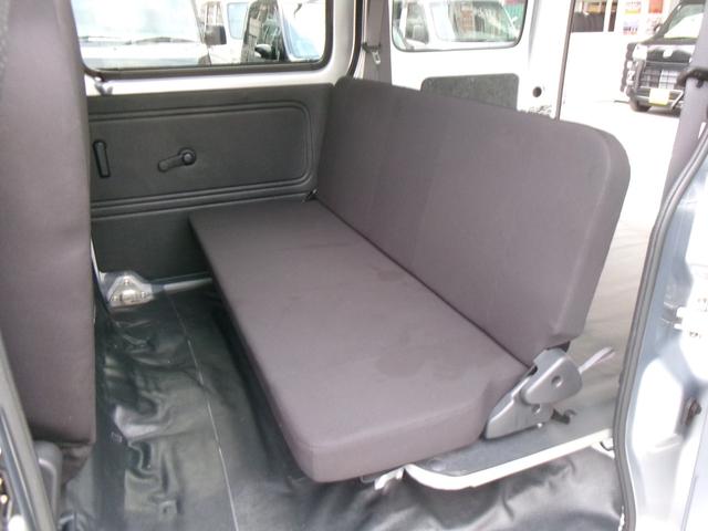 ハイゼットカーゴ ＤＸ　ＳＡＩＩＩ　ＥＴＣ　キーレス　スマートアシストＩＩＩ　オートハイビーム　ＬＥＤヘッドライト　フォグライト　Ｉ－ＳＴＯＰ　パワステ　パワーウィンドウ　ラジオ　ドアバイザー（23枚目）