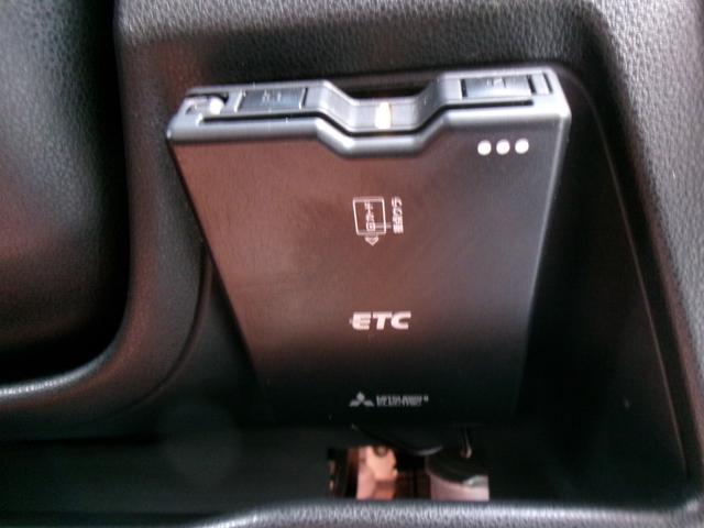 ハイゼットカーゴ ＤＸ　ＳＡＩＩＩ　ＥＴＣ　キーレス　スマートアシストＩＩＩ　オートハイビーム　ＬＥＤヘッドライト　フォグライト　Ｉ－ＳＴＯＰ　パワステ　パワーウィンドウ　ラジオ　ドアバイザー（36枚目）