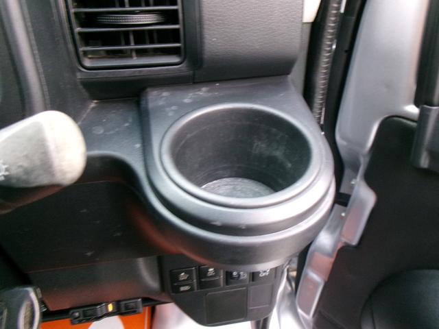 ハイゼットカーゴ ＤＸ　ＳＡＩＩＩ　ＥＴＣ　キーレス　スマートアシストＩＩＩ　オートハイビーム　ＬＥＤヘッドライト　フォグライト　Ｉ－ＳＴＯＰ　パワステ　パワーウィンドウ　ラジオ　ドアバイザー（38枚目）