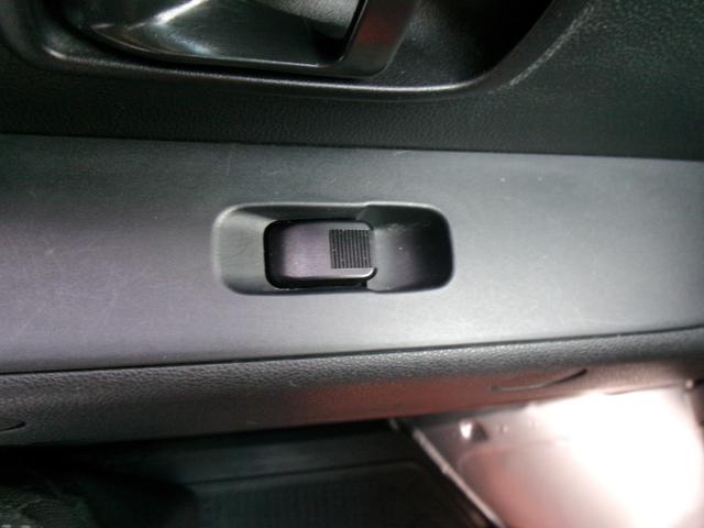 ハイゼットカーゴ ＤＸ　ＳＡＩＩＩ　ＥＴＣ　キーレス　スマートアシストＩＩＩ　オートハイビーム　ＬＥＤヘッドライト　フォグライト　Ｉ－ＳＴＯＰ　パワステ　パワーウィンドウ　ラジオ　ドアバイザー（41枚目）