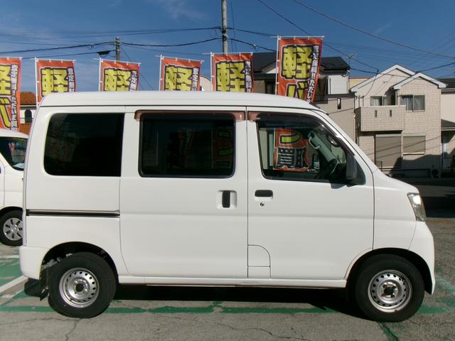 ハイゼットカーゴ ＤＸ　４ＷＤ　キーレス　パワステ　パワーウィンドウ　ライトレベライザー　ラジオ　オーバーヘッドシェルフ（15枚目）