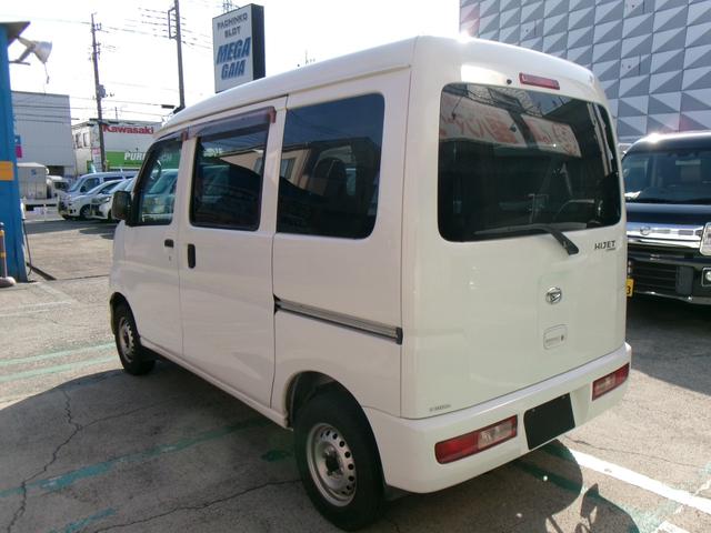 ハイゼットカーゴ ＤＸ　４ＷＤ　キーレス　パワステ　パワーウィンドウ　ライトレベライザー　ラジオ　オーバーヘッドシェルフ（18枚目）