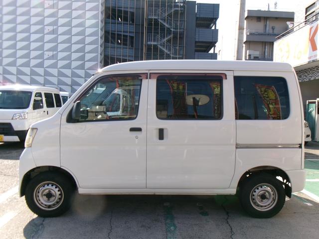 ハイゼットカーゴ ＤＸ　４ＷＤ　キーレス　パワステ　パワーウィンドウ　ライトレベライザー　ラジオ　オーバーヘッドシェルフ（19枚目）