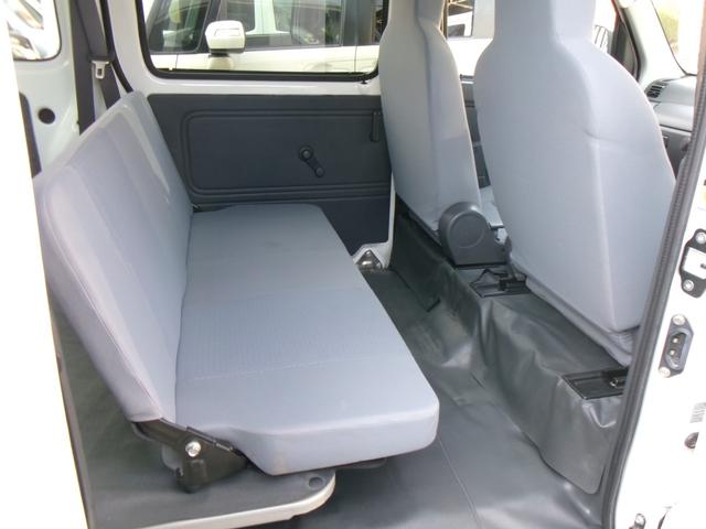 ハイゼットカーゴ ＤＸ　４ＷＤ　キーレス　パワステ　パワーウィンドウ　ライトレベライザー　ラジオ　オーバーヘッドシェルフ（22枚目）