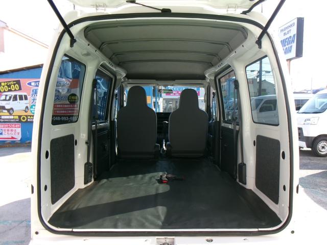 ハイゼットカーゴ ＤＸ　４ＷＤ　キーレス　パワステ　パワーウィンドウ　ライトレベライザー　ラジオ　オーバーヘッドシェルフ（23枚目）