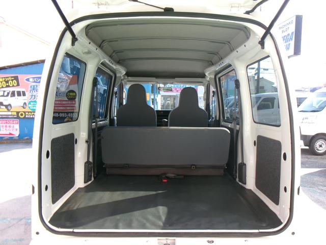 ハイゼットカーゴ ＤＸ　４ＷＤ　キーレス　パワステ　パワーウィンドウ　ライトレベライザー　ラジオ　オーバーヘッドシェルフ（25枚目）