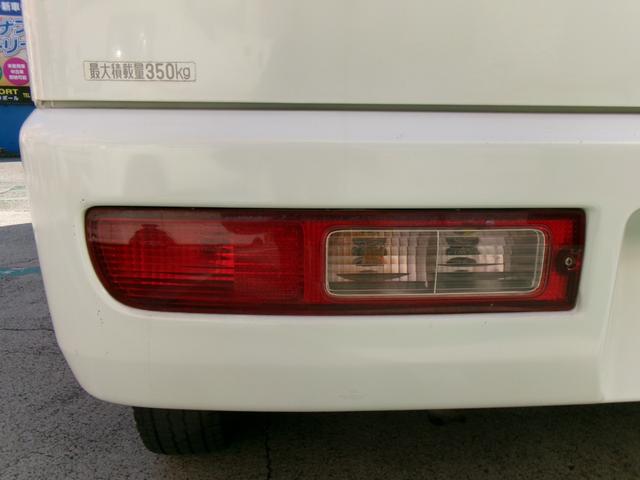 ハイゼットカーゴ ＤＸ　４ＷＤ　キーレス　パワステ　パワーウィンドウ　ライトレベライザー　ラジオ　オーバーヘッドシェルフ（31枚目）