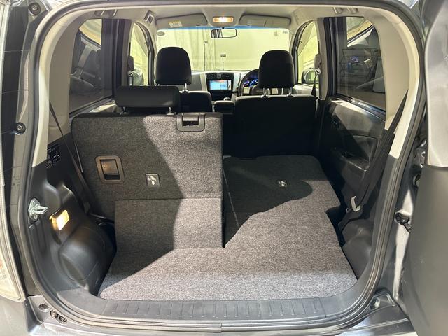 ムーヴ カスタム　ＲＳ　ＥＴＣ　ナビ　ＴＶ　オートライト　スマートキー　アイドリングストップ　電動格納ミラー　ベンチシート　ターボ　ＣＶＴ　盗難防止システム　ＡＢＳ　ＣＤ　ＤＶＤ再生　アルミホイール　ＡＢＳ　エアバッグ（33枚目）