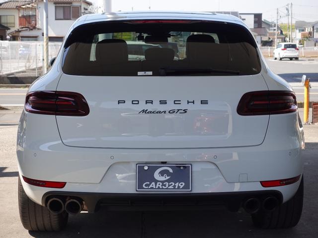 マカン マカンＧＴＳ　サンルーフ　スポエグ　ＰＤＬＳ　ＡＣＣ　ＥＴＣ　ＢＴ接続　黒革　純正２０ＡＷ　レーンキープアシスト　前後ドラレコ　パワートランク　コーナーセンサー　フォグランプ　パドルシフト　スポーツモード（3枚目）