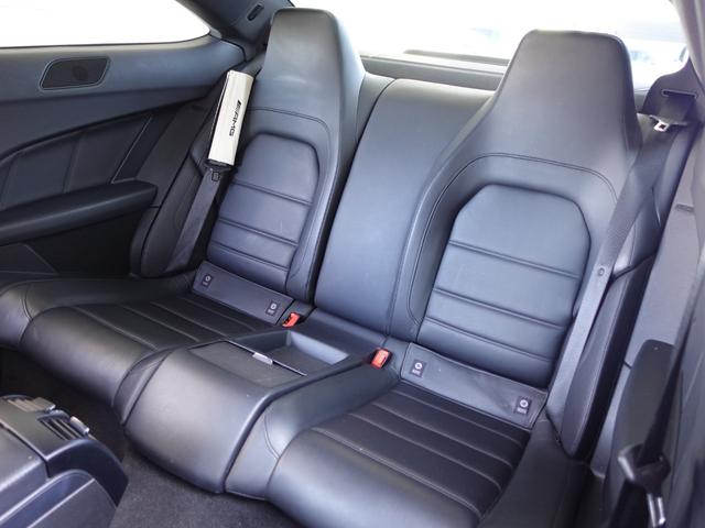 Cクラス C63 AMGクーペ AMGパフォーマンスパッケージ 487ps AMGカーボンエクステリアパッケージ AMGスポーツサスペンション サンルーフ AMGレッドブレーキキャリパー 黒革 バックカメラ ダイヤモンドホワイト(43枚目)