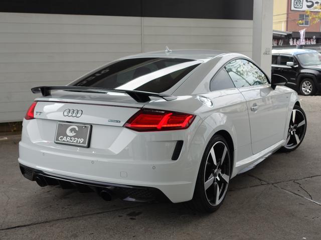 ＴＴクーペ Ｓラインコンペティション　１５０台限定特別仕様車　後期型　マトリクスＬＥＤライト　純正１９インチＡＷ　レッドキャリパー　ブラック大型リアスポイラー　バーチャルコクピット（１２．３インチ液晶メーター）　ＭＭＩナビゲーション（8枚目）