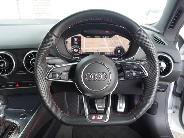 ＴＴクーペ Ｓラインコンペティション　１５０台限定特別仕様車　後期型　マトリクスＬＥＤライト　純正１９インチＡＷ　レッドキャリパー　ブラック大型リアスポイラー　バーチャルコクピット（１２．３インチ液晶メーター）　ＭＭＩナビゲーション（17枚目）