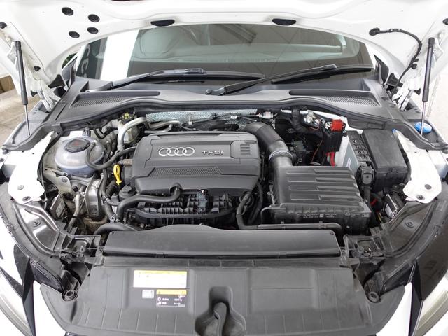 ＴＴクーペ Ｓラインコンペティション　１５０台限定特別仕様車　後期型　マトリクスＬＥＤライト　純正１９インチＡＷ　レッドキャリパー　ブラック大型リアスポイラー　バーチャルコクピット（１２．３インチ液晶メーター）　ＭＭＩナビゲーション（36枚目）