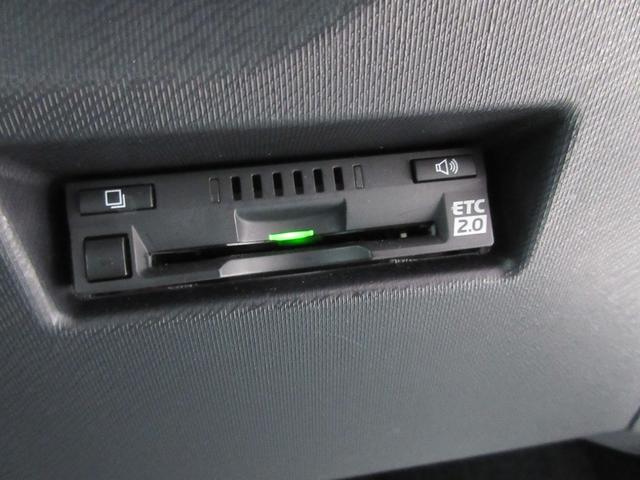 Ｇソフトレザーセレクション　全周囲カメラ　フルセグＴＶ　純正アルミホイール　ＬＥＤヘッドライト　ＣＤ　ＤＶＤ　Ｂｌｕｅｔｏｏｔｈ　シートヒーター　ドラレコ　ＥＴＣ(12枚目)