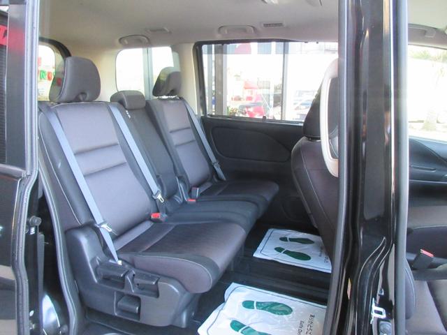 セレナ ハイウェイスター　両側電動スライドドア　全周囲カメラ　Ｂｌｕｅｔｏｏｔｈ接続　後席モニター　ベンチシート　オートクルーズコントロール　後席エアコン（5枚目）