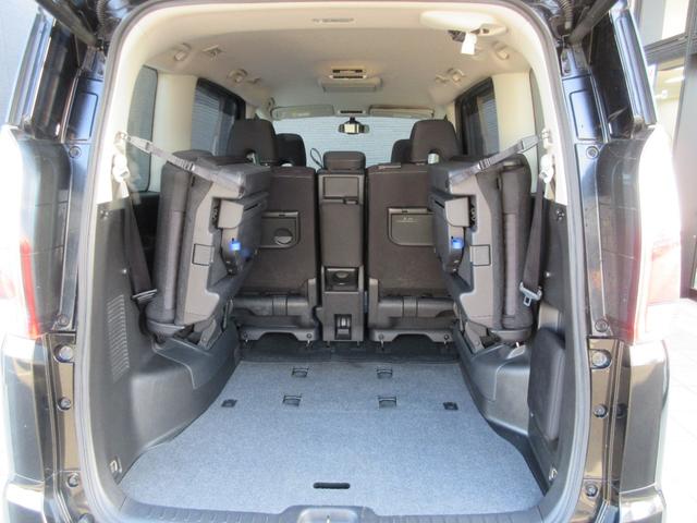 セレナ ハイウェイスター　両側電動スライドドア　全周囲カメラ　Ｂｌｕｅｔｏｏｔｈ接続　後席モニター　ベンチシート　オートクルーズコントロール　後席エアコン（19枚目）