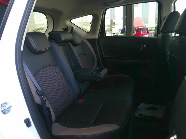 ノート e-パワー メダリスト 純正ナビ CD/DVD フルセグTV Bluetooth バックカメラ ETC ドライブレコーダー(7枚目)